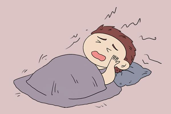 感染新冠之后，發(fā)燒發(fā)熱，應(yīng)該捂汗還是散熱？