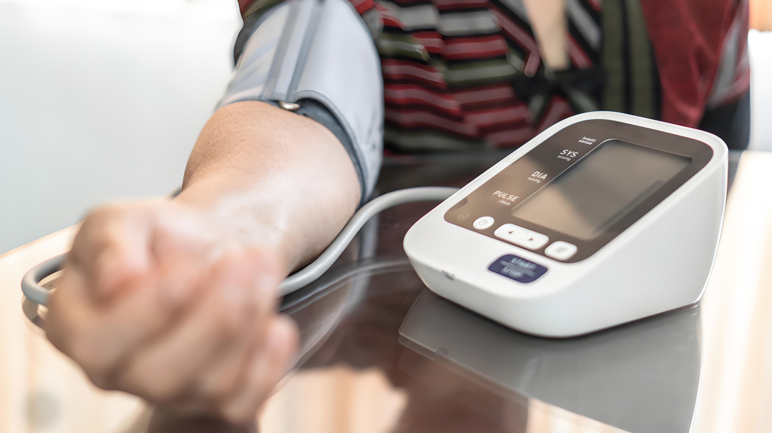 高血壓怎么檢測(cè)出來(lái)的？高血壓檢測(cè)，守護(hù)健康的重要防線